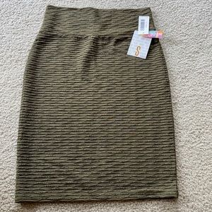 Lularoe Cassie skirt